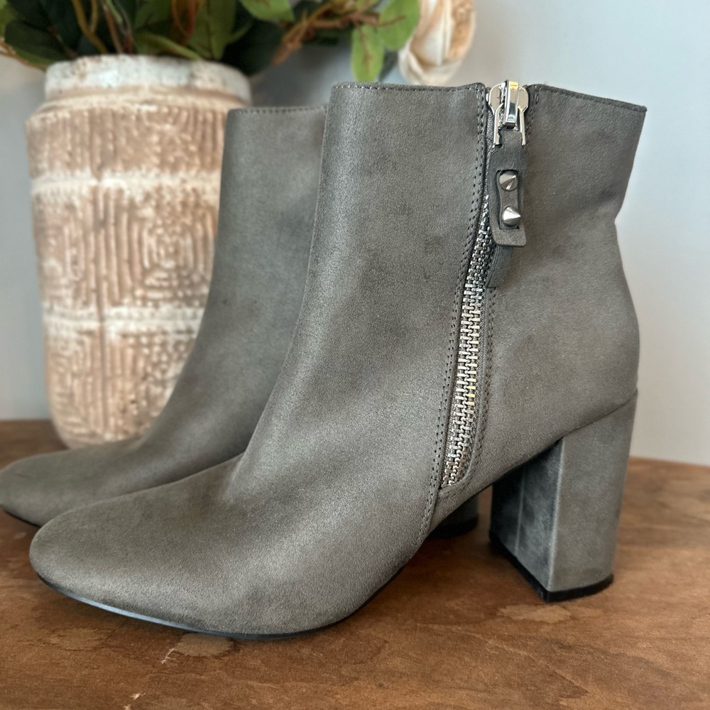 Nine West Gray Heeled Boots